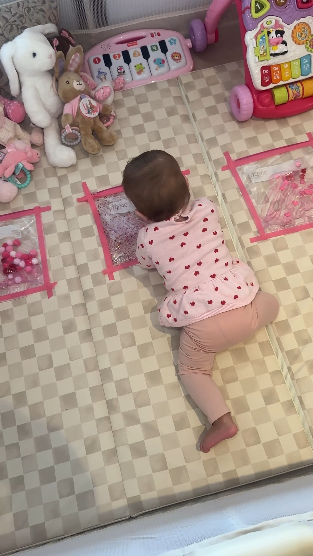 Valentines sensory bags 💞💌🥰

#LTKSeasonal #LTKkids #LTKbaby