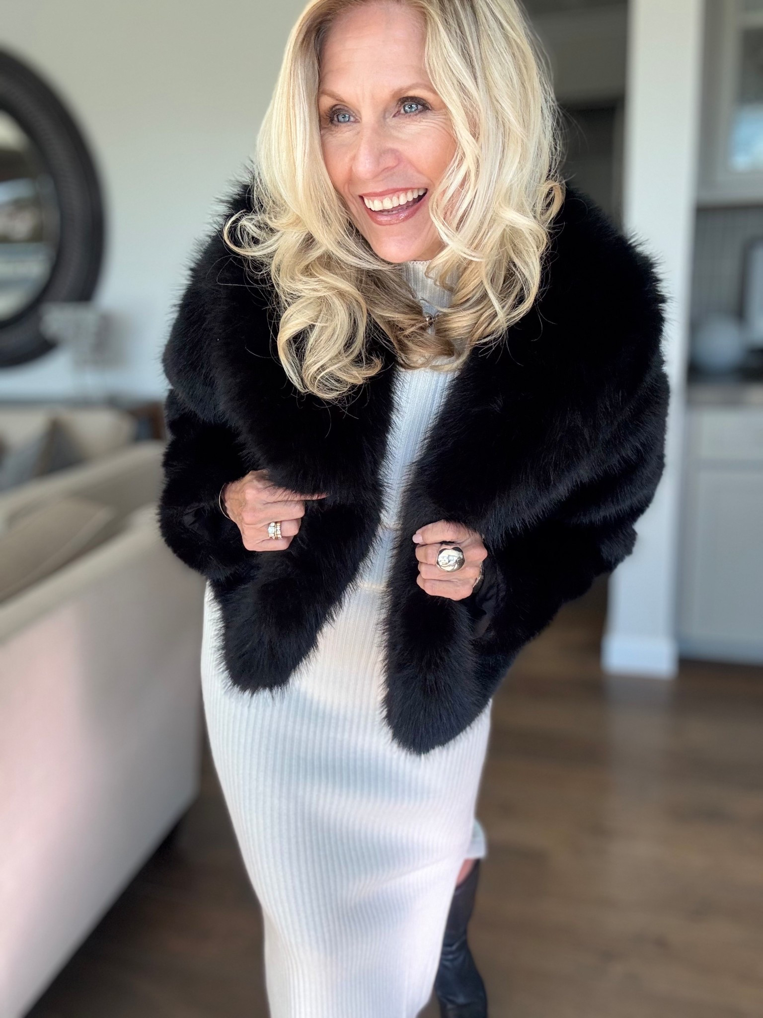 Commense Haul!

Here’s my picks for chic and affordable styles from @commense.official 

Their clothes are anything but dull! Love this off shoulder sweater and look at the detailing on those barrel style pants. The faux leather panel is just so good!

“White” for Spring in this two piece knit set is such a great look. And of course I couldn’t resist this faux fur jacket. I’m wearing this with everything!!

Such beautiful and affordable pieces. Something for every phase of your Spring 2026!

Use my code Deborahsorlie_12 for 12% off sitewide.

Follow me for more 50+ style inspiration.

#LTKgrwm #LTKdayinmylife #LTKOver40