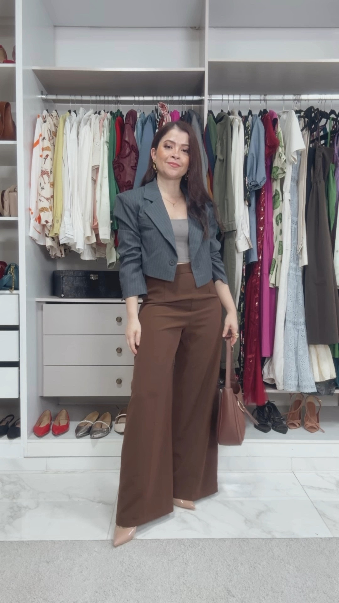 Blazer pedi  XS ou S (PP ou P) 
Calça S ( é de um conjuntinho )
Scarpin 34

#LTKpetite #LTKdicadeestilo #LTKbrasil