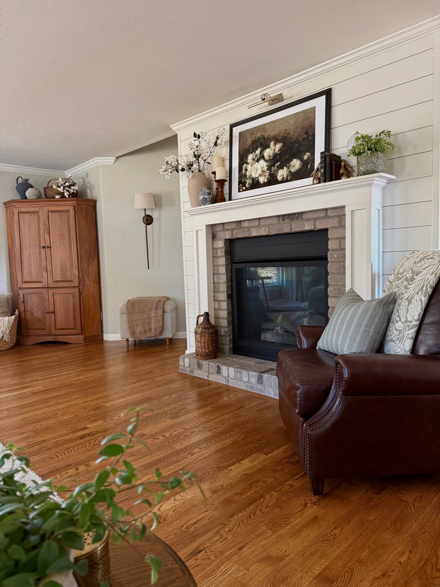 March living room early spring refresh. 

#LTKSpringSale #LTKSeasonal #LTKHome