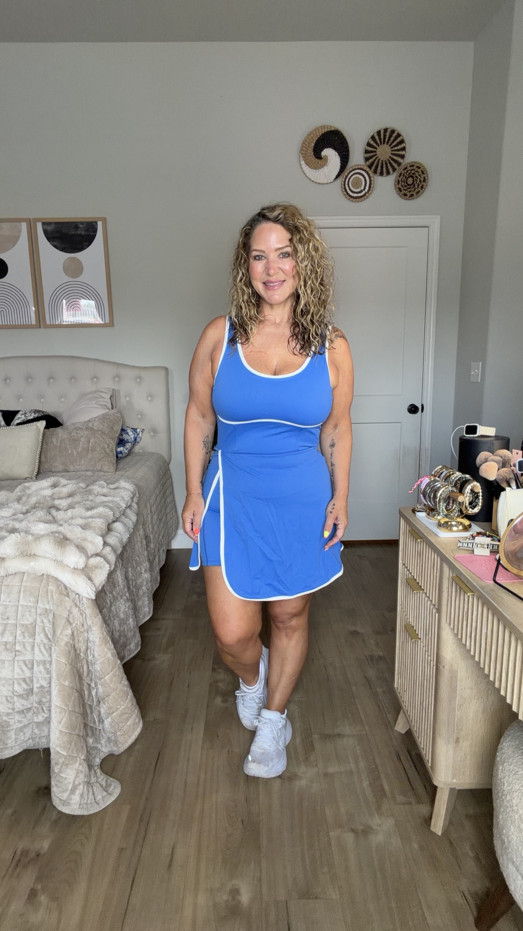 Size large in everything

#LTKOver40 #LTKMidsize #LTKPetite