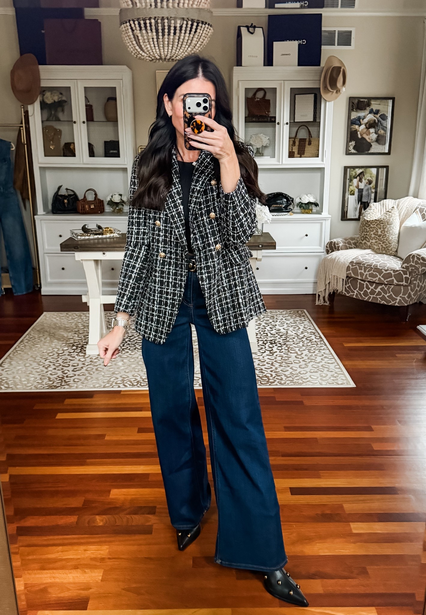 
✨AMAZON DEALS✨#ad

LIKE & C0mment “SHOP” below and I’ll send you all the details to shop my favorites🙌🏻

These are some of my favorite fashion purchases ever on Amazon and they are all such a great deal right now🙌🏻👏🏼 The perfect casual outfits, closet staples and winter style❄️

@amazon  #founditonamazon #WinterFavorites2025

#LTKCyberWeek