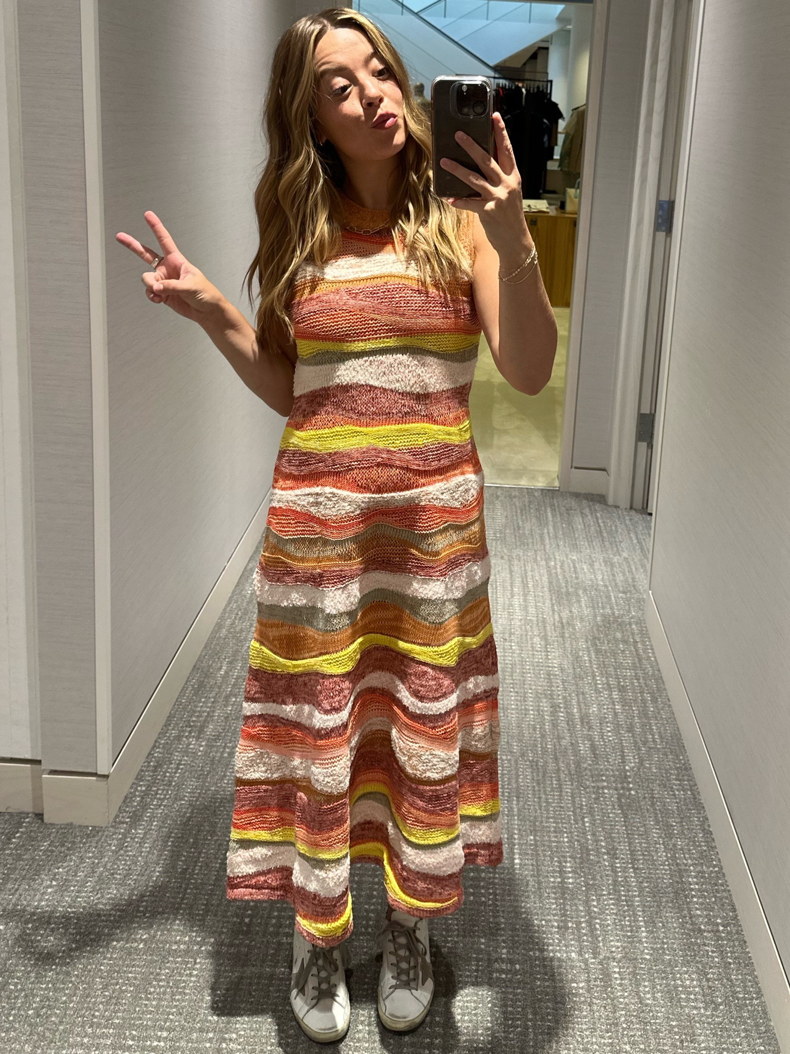 Dress obsession… this Ulla Johnson dress gave me all the Chloe vibes, it’s summer in a knit dress. 