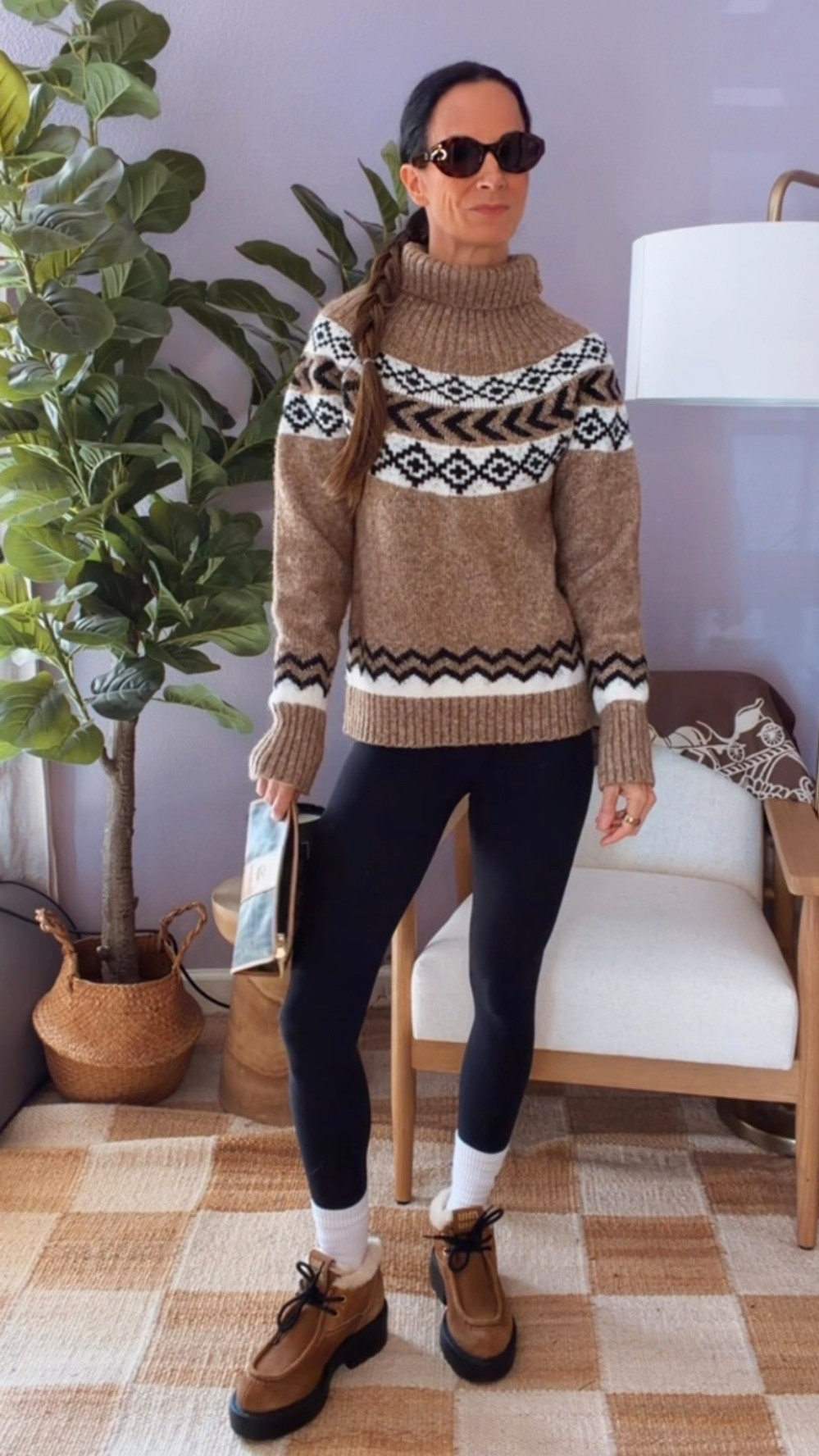 Remember when I told y’all I basically live in activewear?
Yeah… I wasn’t kidding.

Gym done ✔️
Hair touched up ✔️
Cute sweater + boots ✔️
Lunch plans activated ✔️

This is exactly how I go from sweaty to social in under 5 minutes — because comfy doesn’t mean sloppy and activewear doesn’t have to stay at the gym.

If you know, you know. And if you don’t… welcome to the lifestyle 😏



#NicoleColeeStyle #ActivewearEveryday #GymToLunch #StyledInSeconds #FloridaChic



#LTKgrwm #LTKootd #LTKdayinmylife