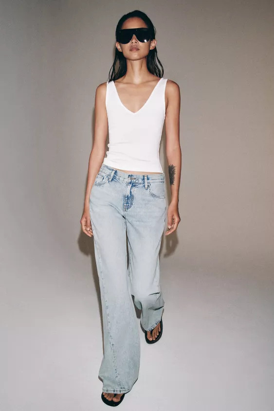 ZW COLLECTION RELAXED FLARE LOW-RISE JEANS | Zara US