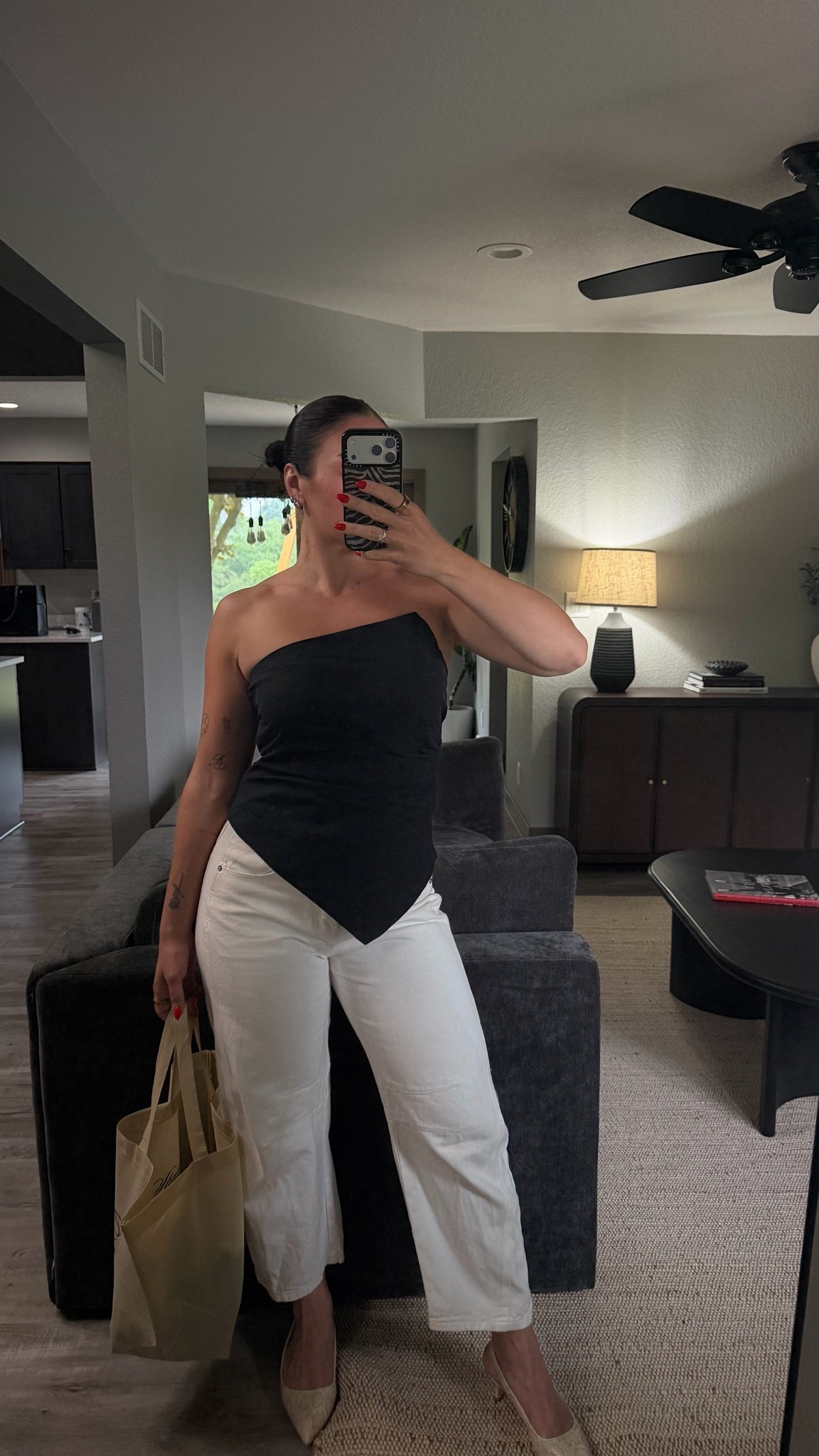 Casual dressy work or date night outfit! Abercrombie top was found at tj maxx but I linked the style from their website here and similar tops

#LTKootd