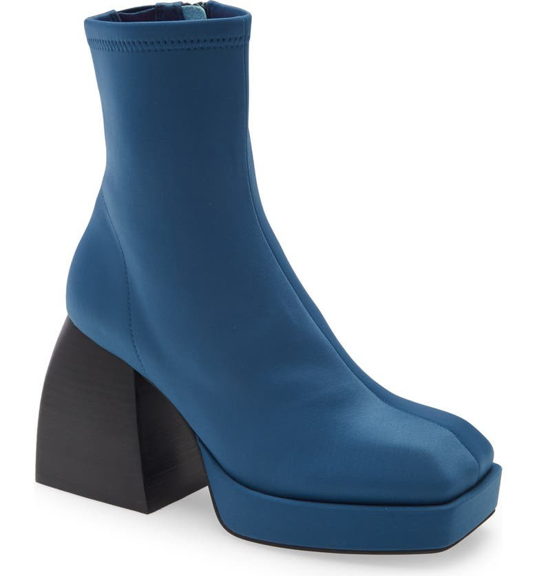 Dauphin Square Toe Boot | Nordstrom