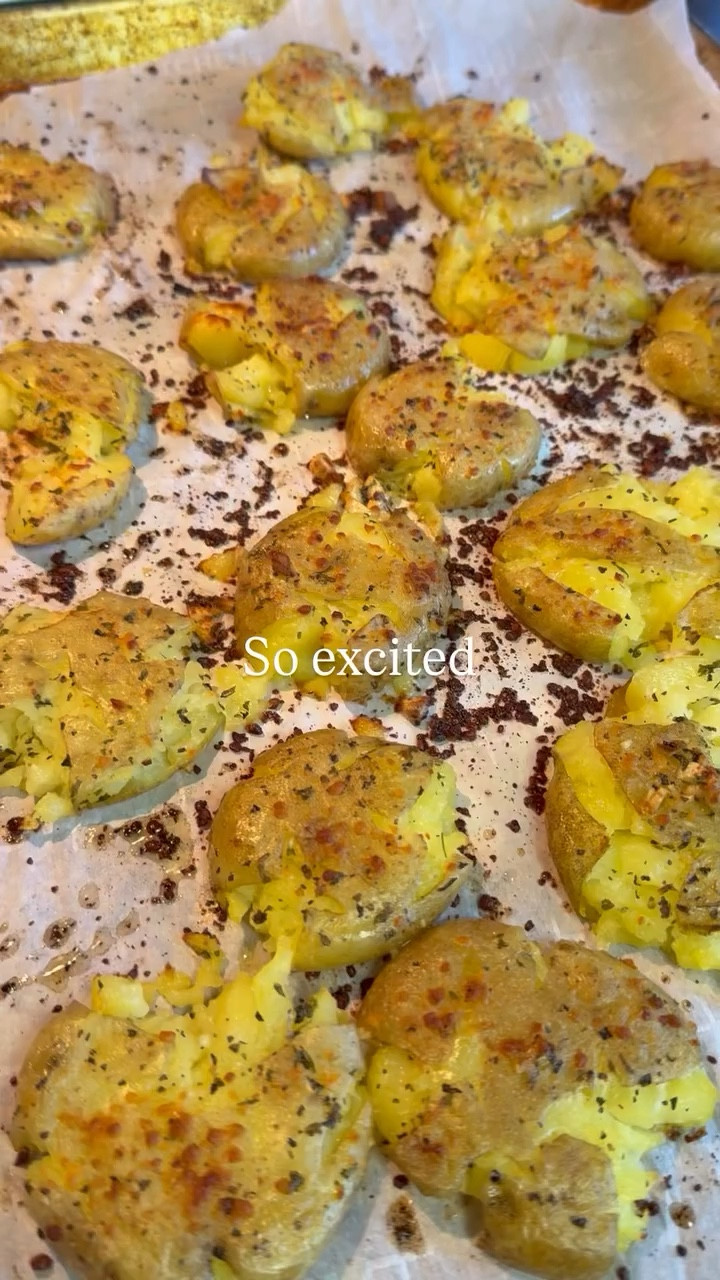 Smashed garlic parm potatoes 

#food #familydinner 

#LTKHome #LTKdayinmylife #LTKfoodie