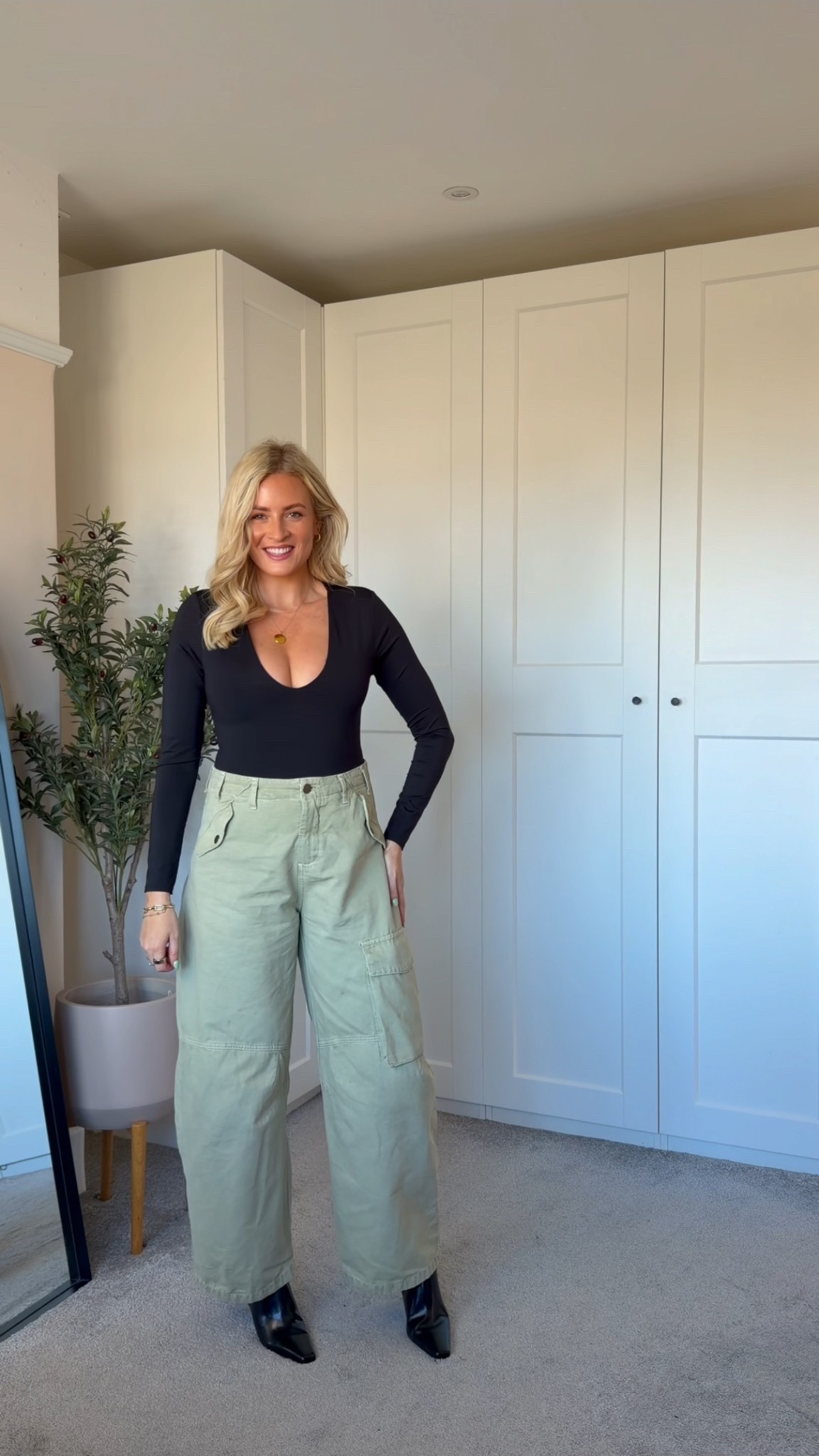 These cargos 😍 wearing a 10 xx 