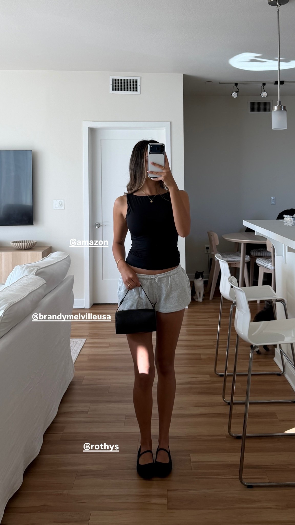 @amazon  @brandymelvilleusa  @rothys