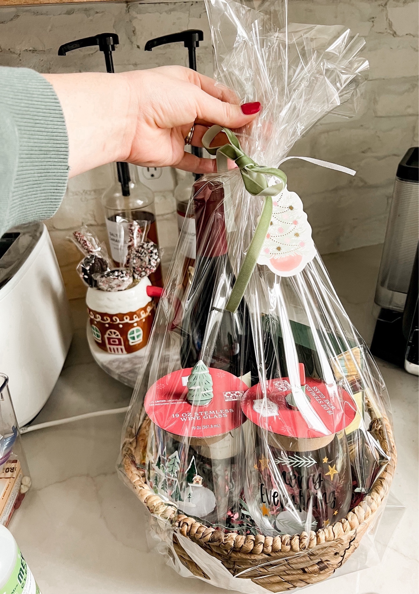 Christmas gift for a bestie, sister, SIL, hostess or friend! 

#LTKGiftGuide #LTKSeasonal #LTKHoliday