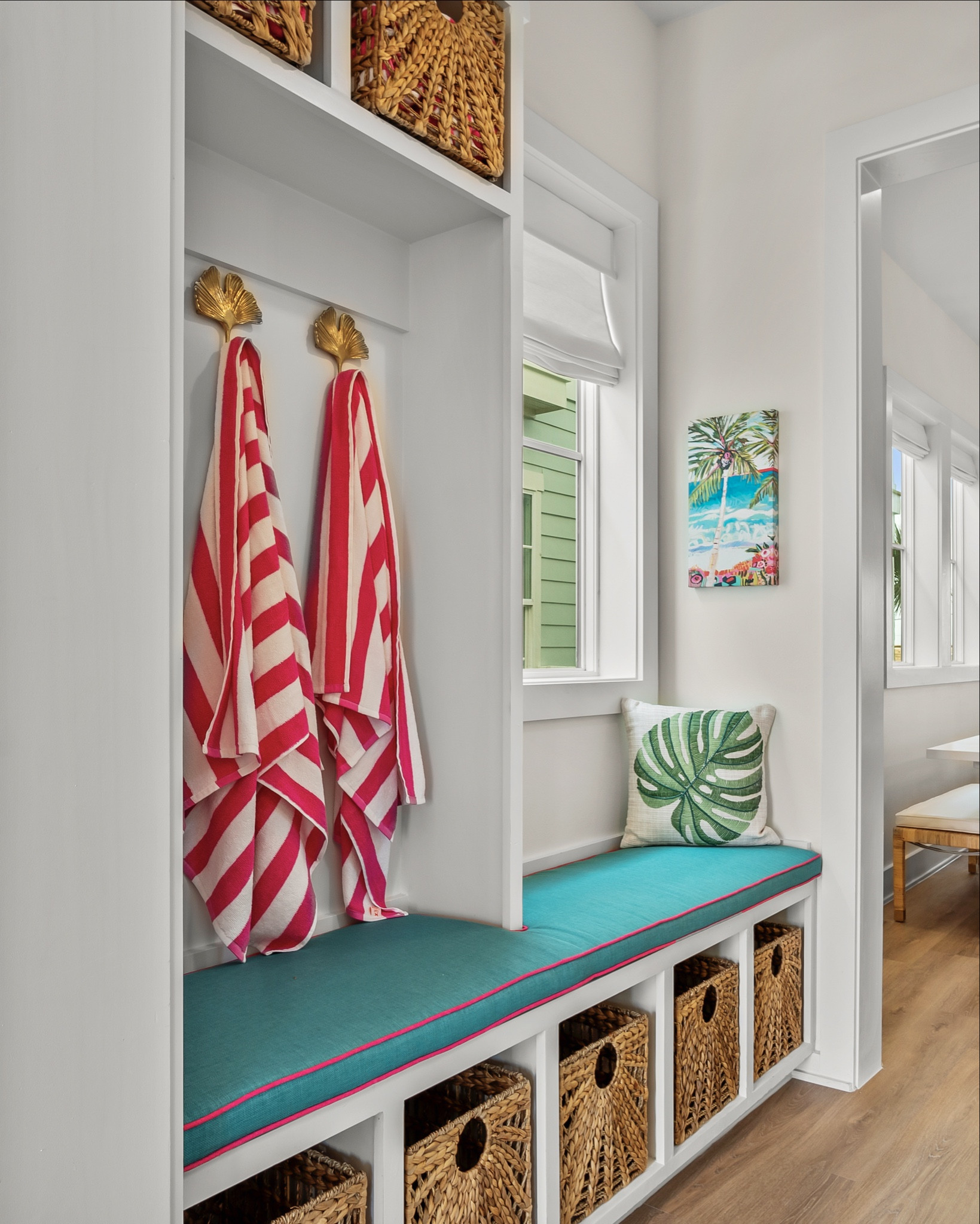 Absolutely loving this coastal drop zone from one of our projects! The towel hooks and custom bench cushion from Amazon make it both stylish and functional.  #MudroomMakeover #CoastalHome #CustomCushion #AmazonFinds #InteriorDesign #BeachHouseStyle #HomeDecor



#LTKHome