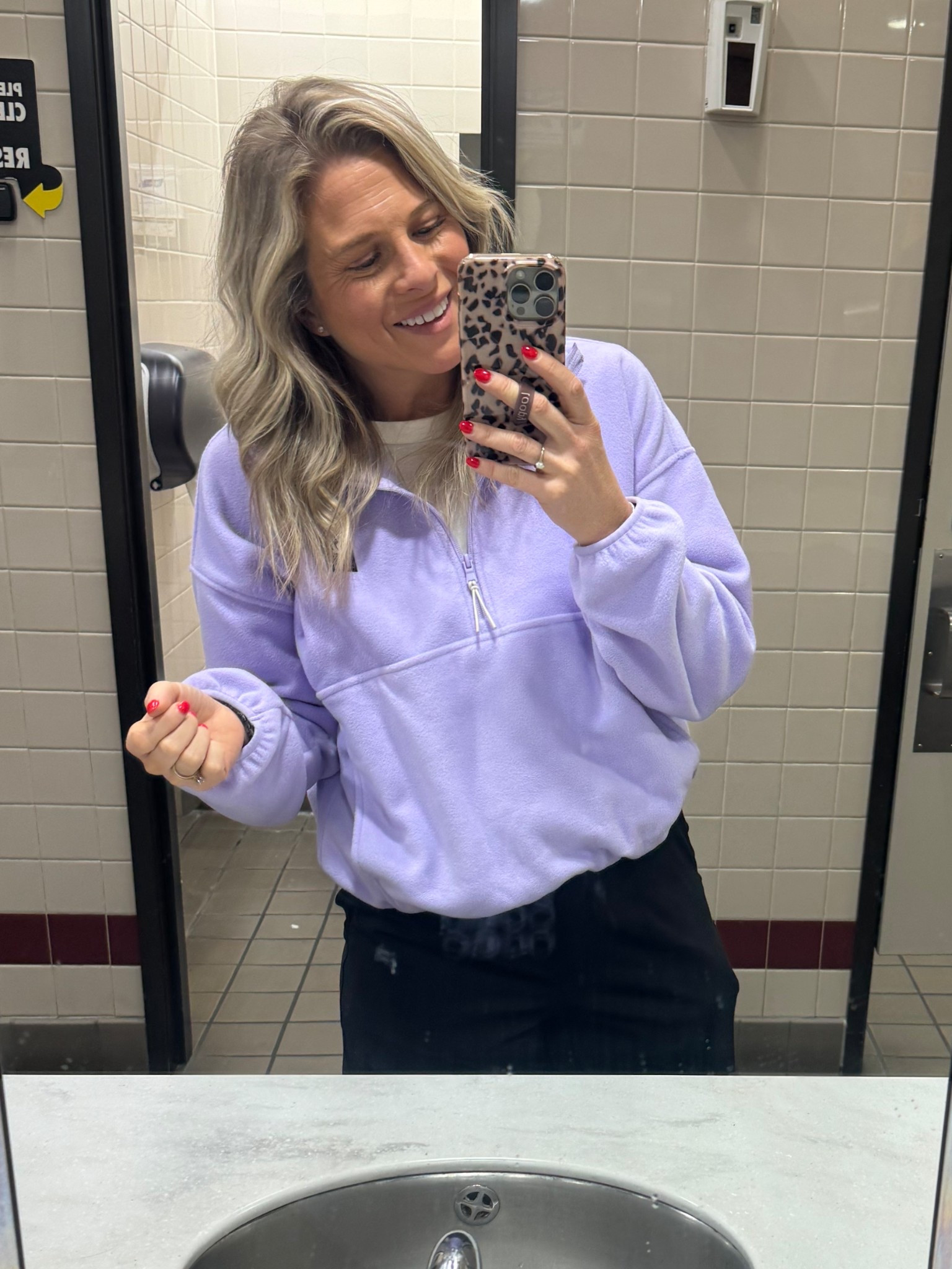 Loving this fleece pullover from Old Navy! It’s comfy and equally cute! Other colors available but y’all know I love my lilac 😍😆
Pullover: M
Pants: M

#LTKSaleAlert #LTKFindsUnder50 #LTKActive