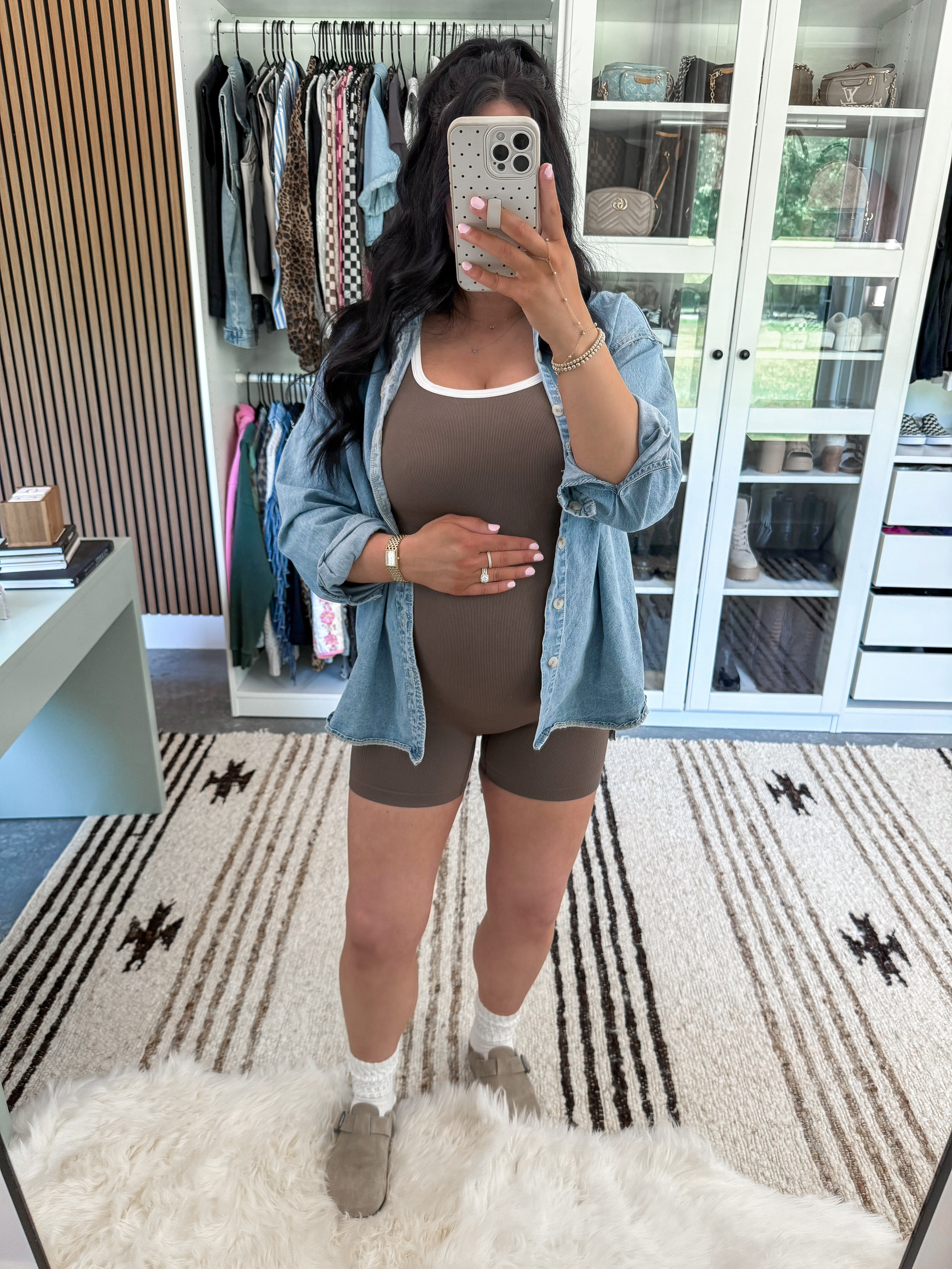 Bump Friendly Athleisure Outfit 🤍

Denim Button Down - medium (washed blue color)
Activewear Romper - medium

You can't go wrong with a comfortable stretchy activewear romper in the third trimester! 👏🏼 Love the two tone color of this one! Styled it with an oversized denim button down, some slouch socks & clogs! 

 

 

#LTKootd #LTKBump