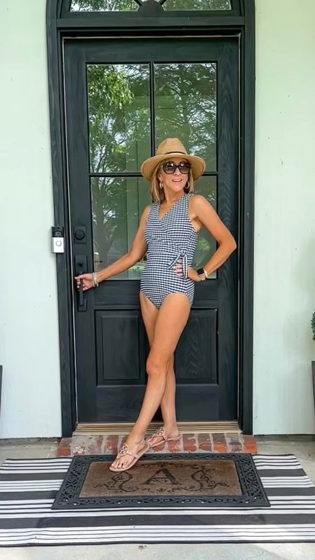 Lands’ End is having a sale today & tomorrow! 50% off swim (& 40% off everything else). 

Use code: SWIMDAY50

Here are a few of my favorite swimsuits, cover ups & sun hat. 



#LTKVideo #LTKover40 #LTKswim