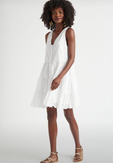 Eyelet dresses. White dresses. Sun dresses. Jumpsuits. Travel outfits. Splendid.


#LTKover40 #LTKtravel #LTKworkwear