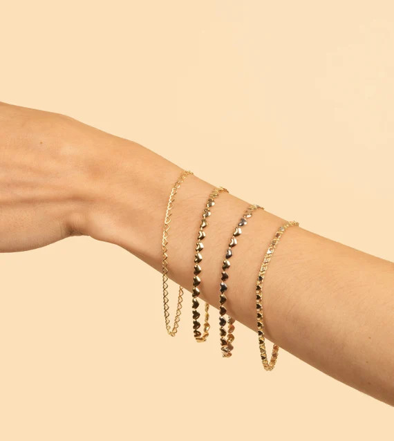 14k Gold Heart Bracelet / Gold Love Chain Bracelet / Tri Color Gold / Dainty Layering / Valentine... | Etsy (US)