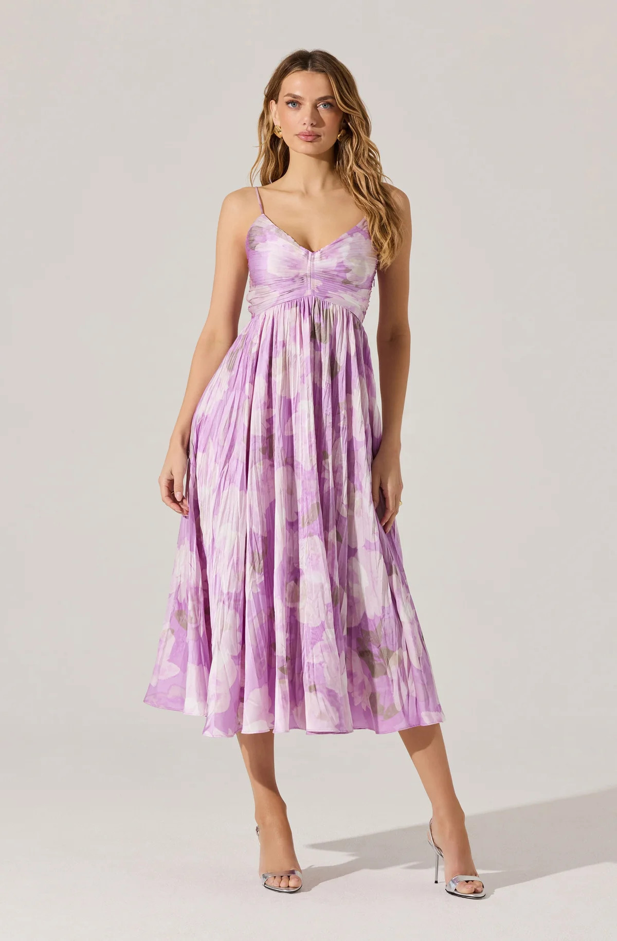 Maeve Pleated Midi Dress: Floral Midi Dress, Sundress, Plisse Dress, Blue Midi, Green Midi, Summe... | ASTR The Label (US)