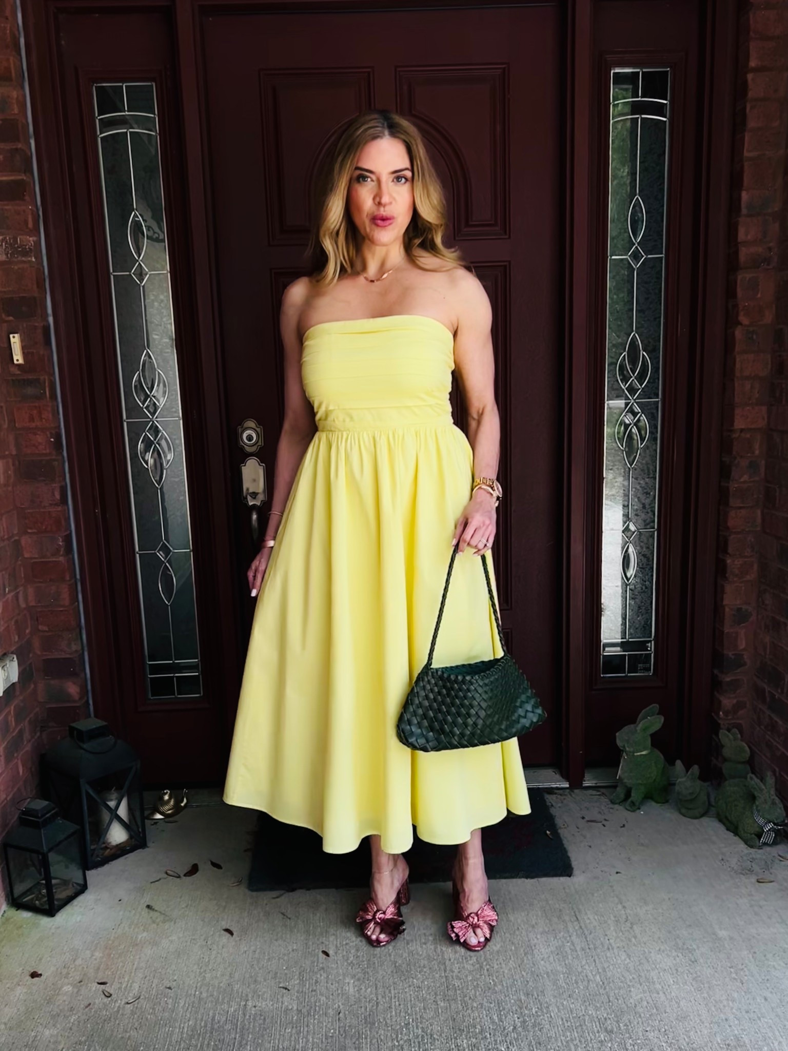 Yes, it’s *another* butter yellow dress… and no, I’m not sorry.  
⠀  
This one’s strapless, cotton, and basically feels like wearing sunshine—light, comfy, and ready for all the slow, happy days ahead.  
⠀  
Styled it with a woven purse (because texture is everything) and a pop of pink on the shoes for that sweet little surprise.  
⠀  
You know when an outfit just *feels like you*? Yeah, it’s that kind of love.  
⠀  
**Linked on LTK because you deserve a dress that turns errands, brunch, or just existing into a whole vibe.**  
⠀  
#ButterYellowEnergy #WeekendUniform #LTKSpringStyle #StyledWithJoy #SunnySideUp #ColorCrush #ClosetHappiness

#LTKStyleTip #LTKSeasonal #LTKFindsUnder100
