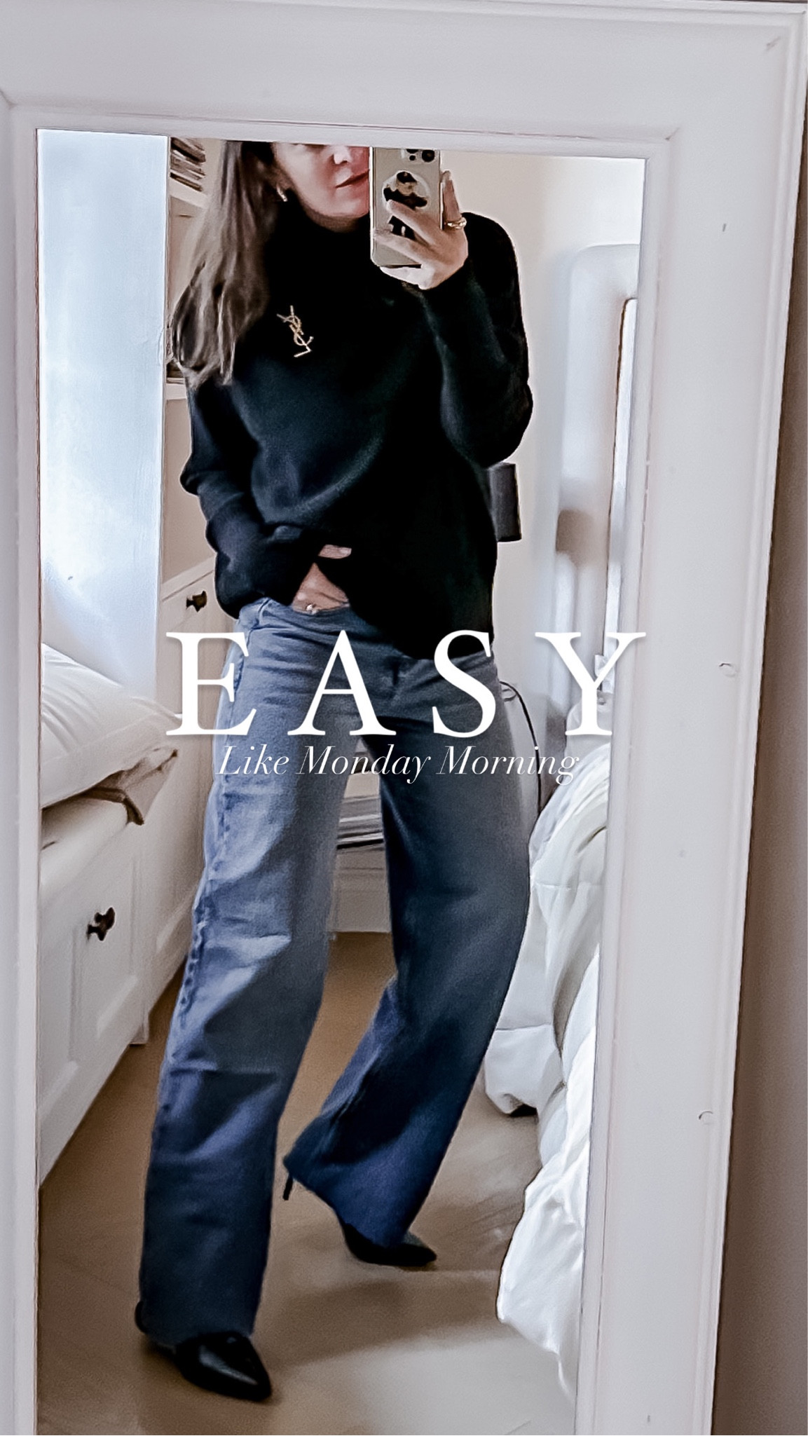 Monday morning at work with black and denim plus golden details

#LTKeurope #LTKworkwear #LTKover40