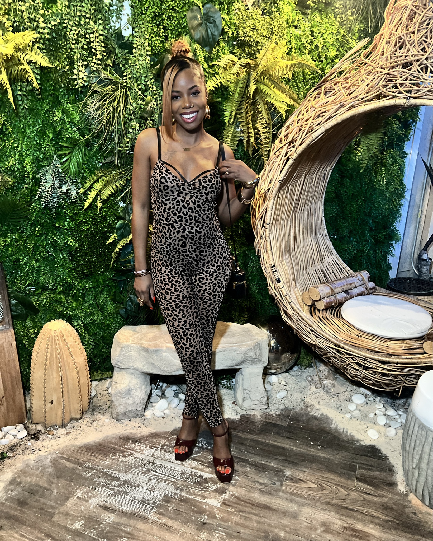 If you gonna wear a cat suit you gotta wear it like this 🐆✨🍷

#LTKShoeCrush #LTKStyleTip #LTKBeauty