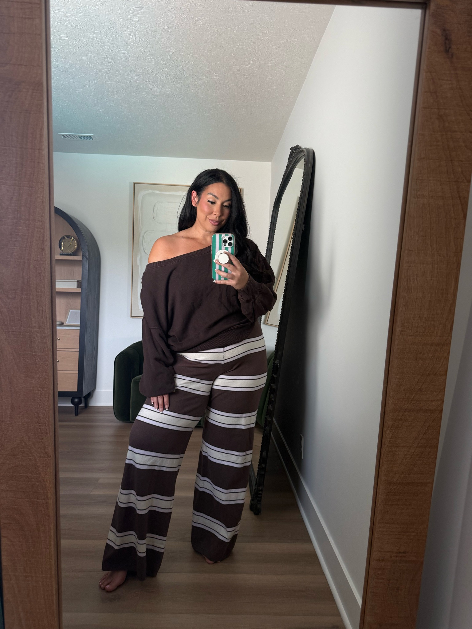 Today’s casual ootd! 
midsize fashion, aerie comfier, aerie fall style

#LTKootd #LTKSeasonal