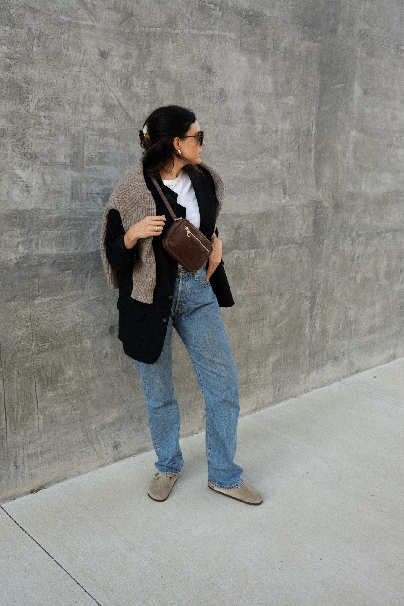 Oversized blazer, vintage Levi’s, Birkenstock clogs, easy fall layers 

#LTKSeasonal