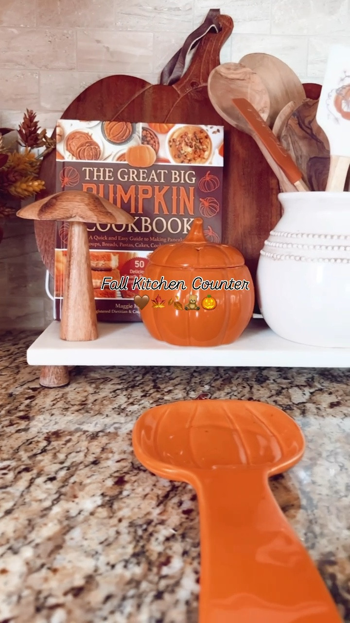 Fall kitchen 🤎🍁🍂

#LTKStyleTip #LTKHome #LTKSeasonal