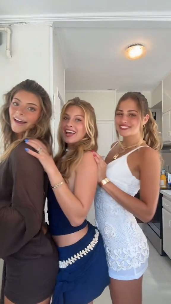 The girls are ready to go 

 #LTKStyleTip #LTKSwim