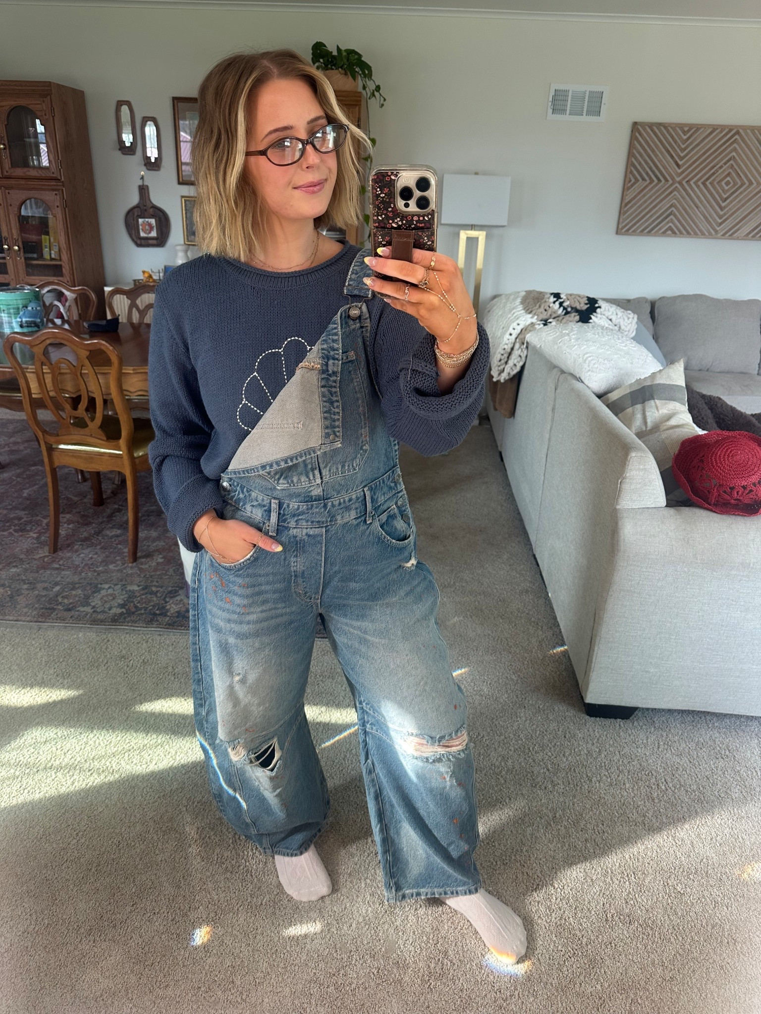 These overalls are hands down worth every penny 🤌🏼

#LTKmomlife #LTKdayinmylife #LTKootd