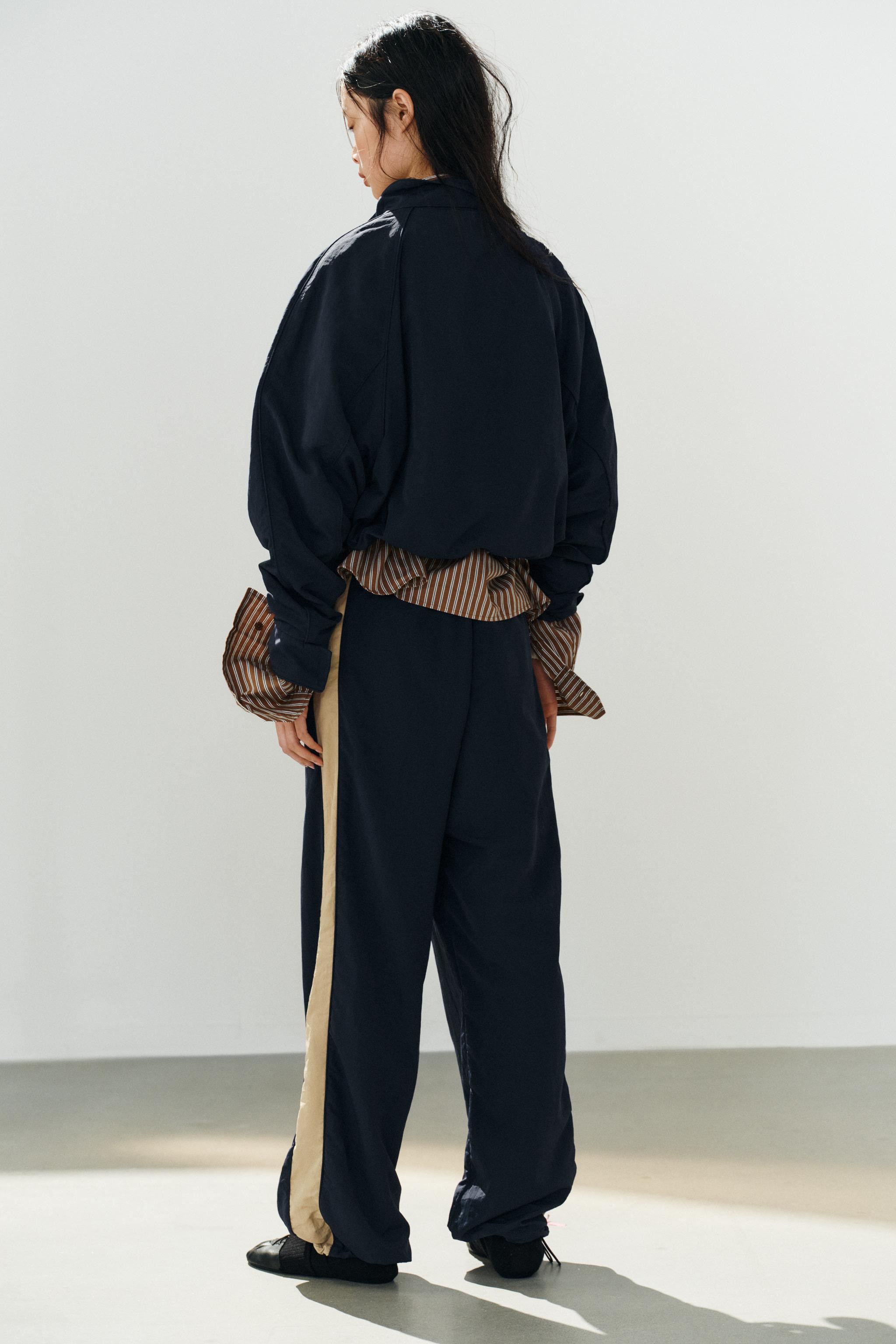 NYLON SIDE STRIPE TROUSERS | Zara US