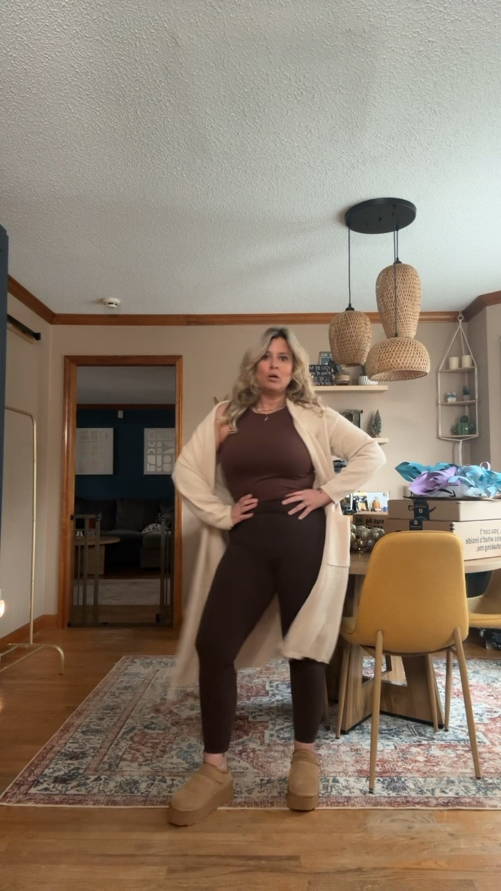 Easy put it on and go outfit!


#LTKFindsUnder50 #LTKMidsize #LTKootd