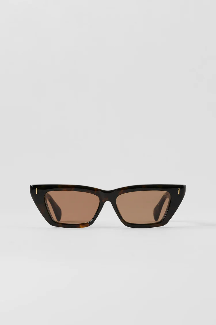 ALO Cat Eye Sunglasses | Alo Yoga