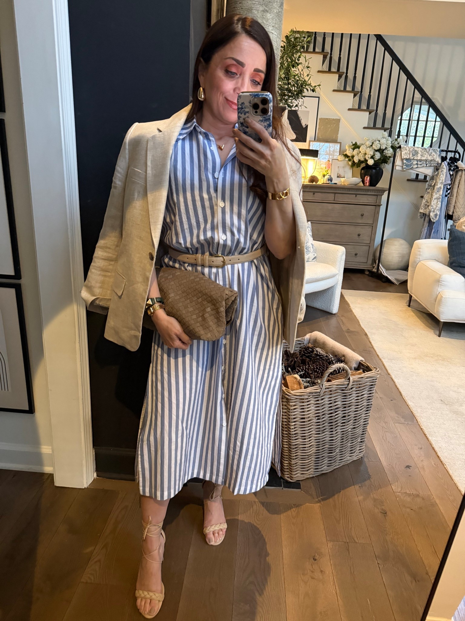 Same dress styled up for a patio dinner date! I can’t believe this dress is under $30 (& the bag is amazon, too!)

#LTKdayinmylife #LTKootd #LTKgrwm