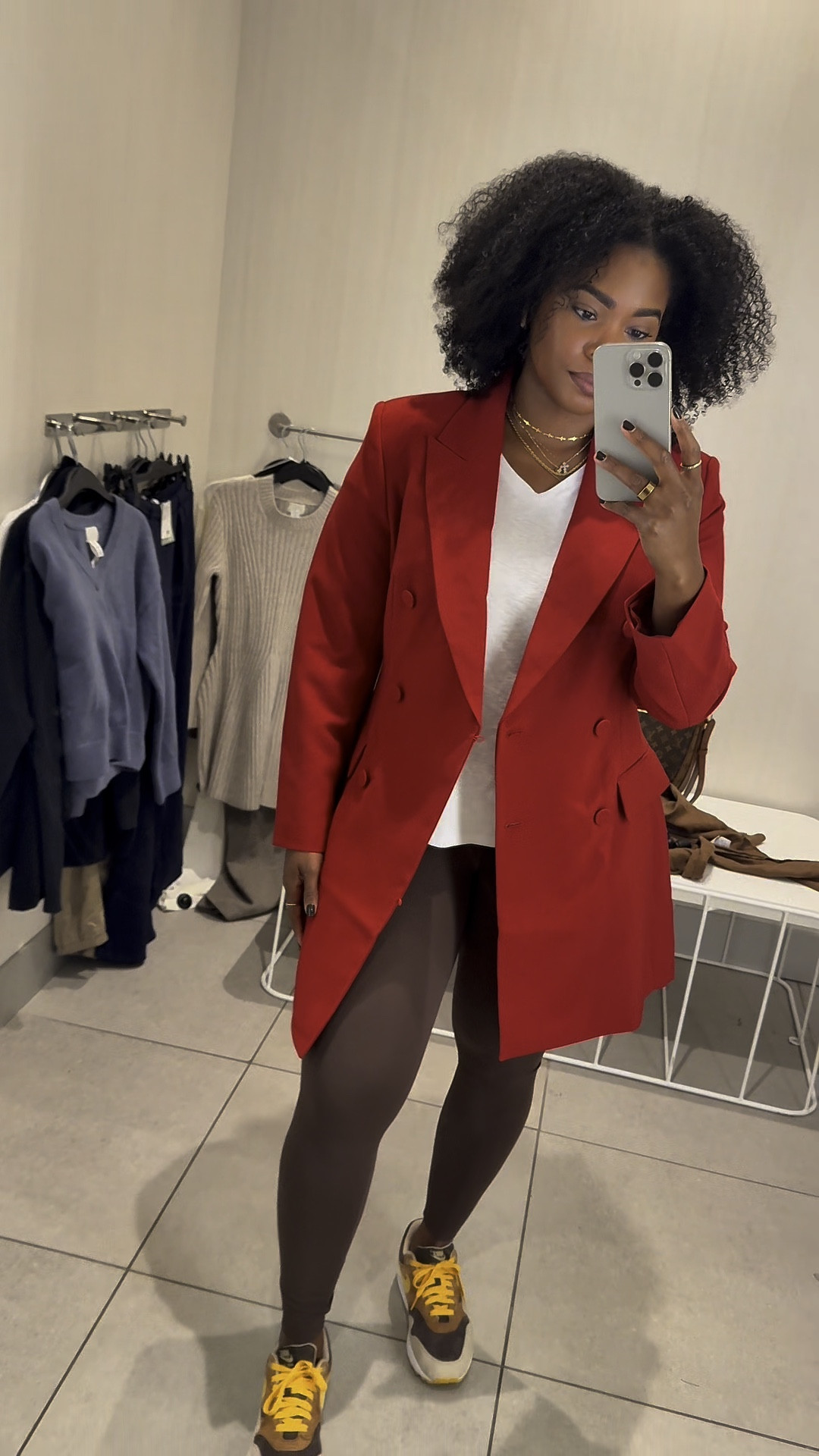 A VERY successful shopping trip at H&M 


#LTKMidsize #LTKFindsUnder100 #LTKStyleTip