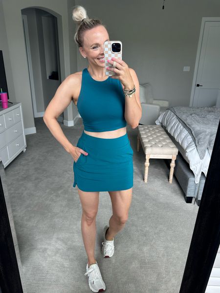 Favroite amazon athletic wear!! Color is called BOEALIS GREEN. Wearing a medium in everything shown - the quality is insane!!!! 

#LTKActive #LTKfitness #LTKstyletip