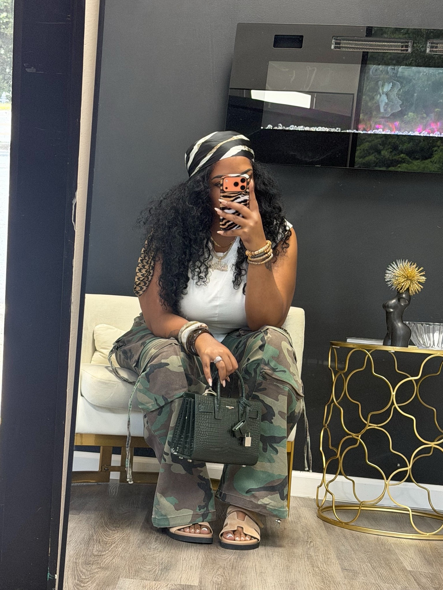 Throw on and go! The army cargos i absolutely love!!