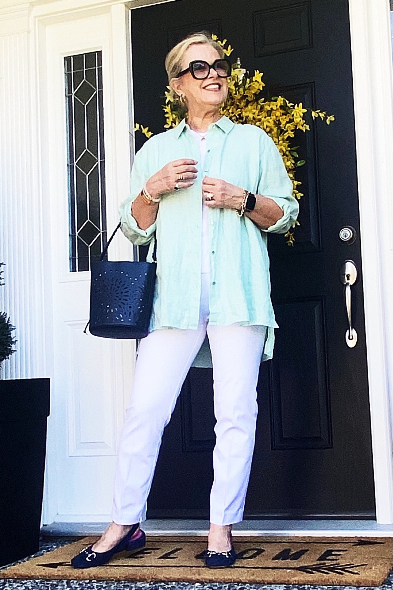 Linen shirt shirt and spanx pants. Use code RENATEXSPANX for 10% off💚

#LTKstyletip #LTKshoecrush