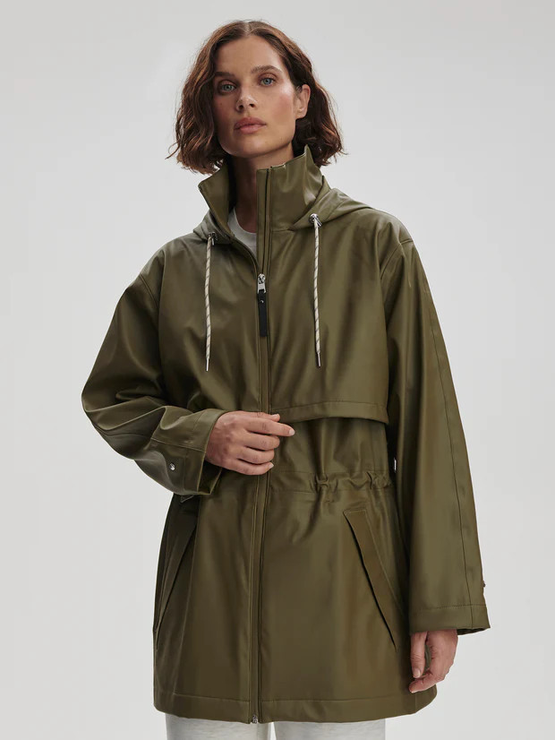 Alyssa Rain Jacket | Varley US | Varley USA