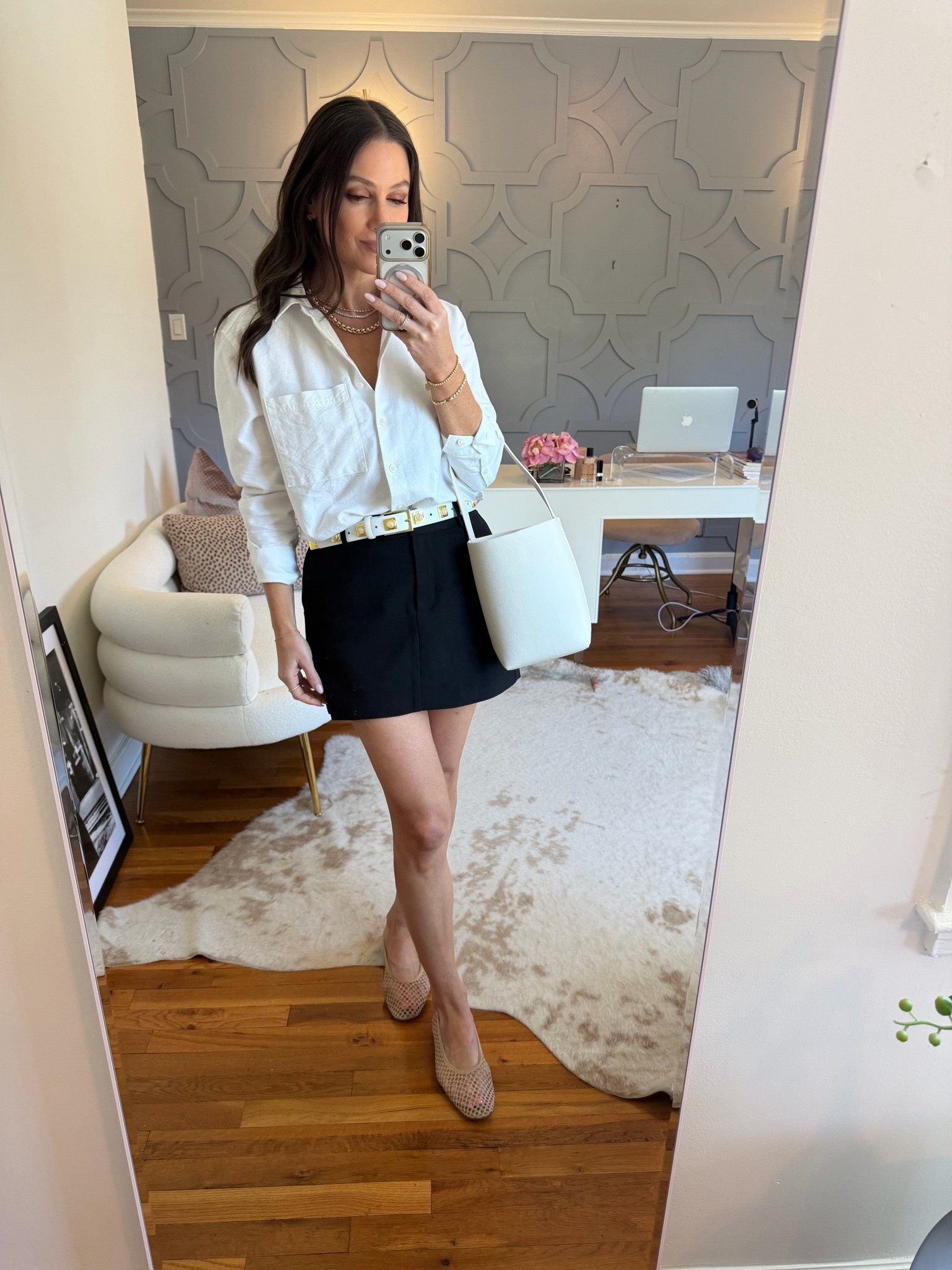 This blouse is under $40 and true to size. The skirt is also true to size and the bag is the smaller size! A chic summer outfit!

#LTKootd