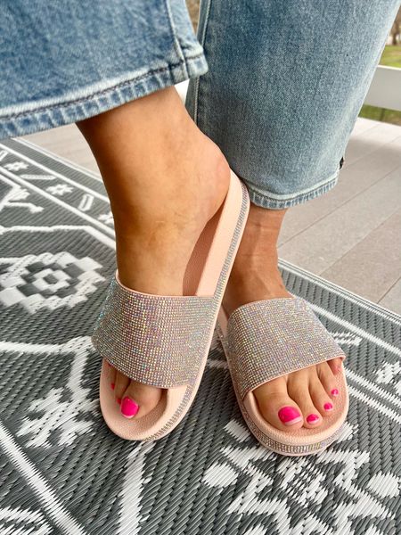 ✨PRODUCT INFO✨ 
⏺ Barely Pink Sparkle Slides 
⏺ Run TTS 
⏺ Walmart •• Madden NYC

📍Say hi on YouTube•Tiktok•Instagram ✨Jen the Realfluencer✨ for all things midsize-curvy fashion!

👋🏼 Thanks for stopping by, I’m excited we get to shop together!

🛍 🛒 HAPPY SHOPPING! 🤩 

#walmart #walmartfashion #walmartstyle walmart finds, walmart outfit, walmart look  
#summer #summerstyle #summeroutfit #sunmeroutfitidea #summeroutfitinspo #summeroutfitinspiration #summerlook #spring #springstyle #springoutfit #springoutfitidea #springoutfitinspo #springoutfitinspiration #springlook #springfashion #springshoes #springsandals #springpick #summer #sunmerstyle #summeroutfit #summeroutfitidea #summeroutfitinspo #summeroutfitinspiration #summerlook #summerpick #summerfashion #summershoes #summersandals #travel #vacation #vacay #tropical #resort #outfit #inspiration Travel outfit, vacation outfit, travel ootd, vacation ootd, resort outfit, resort ootd, travel style, vacation style, resort style, vacay style, travel fashion, vacay fashion, vacation fashion, resort fashion, travel outfit idea, travel outfit ideas, vacation outfit idea, vacation outfit ideas, resort outfit idea, resort outfit ideas, vacay outfit idea, vacay outfit ideas #neutral #neutrals #neutraloutfit #neatraloutfits #neutrallook #neutralstyle #athletic #althleticwear #athleticoutfit #athleticstyle #athleticlook #athleticfashion #athleisure #athleisurewear #athleisureoutfit #athleisurelook #athleisurestyle #athleisurefashion #sport #sportyoutfit #sportoutfit #sportylook #sportlook #sportstyle #sportystyle #sportyfashion   #neutralfashion #neutraloutfitinspo #neutraloutfitinspiration #edgy #style #fashion #edgystyle #edgyfashion #edgylook #edgyoutfit #edgyoutfitinspo #edgyoutfitinspiration #edgystylelook   #under20 #under30 #under40 #under50 #under60 #under75 #under100 #affordable #budget #inexpensive #budgetfashion #affordablefashion #budgetstyle #affordablestyle #curvy #midsize #size14 #size16 #size12 #curve #curves #withcurves #medium #large #extralarge #xl  

#LTKstyletip #LTKfindsunder50 #LTKshoecrush