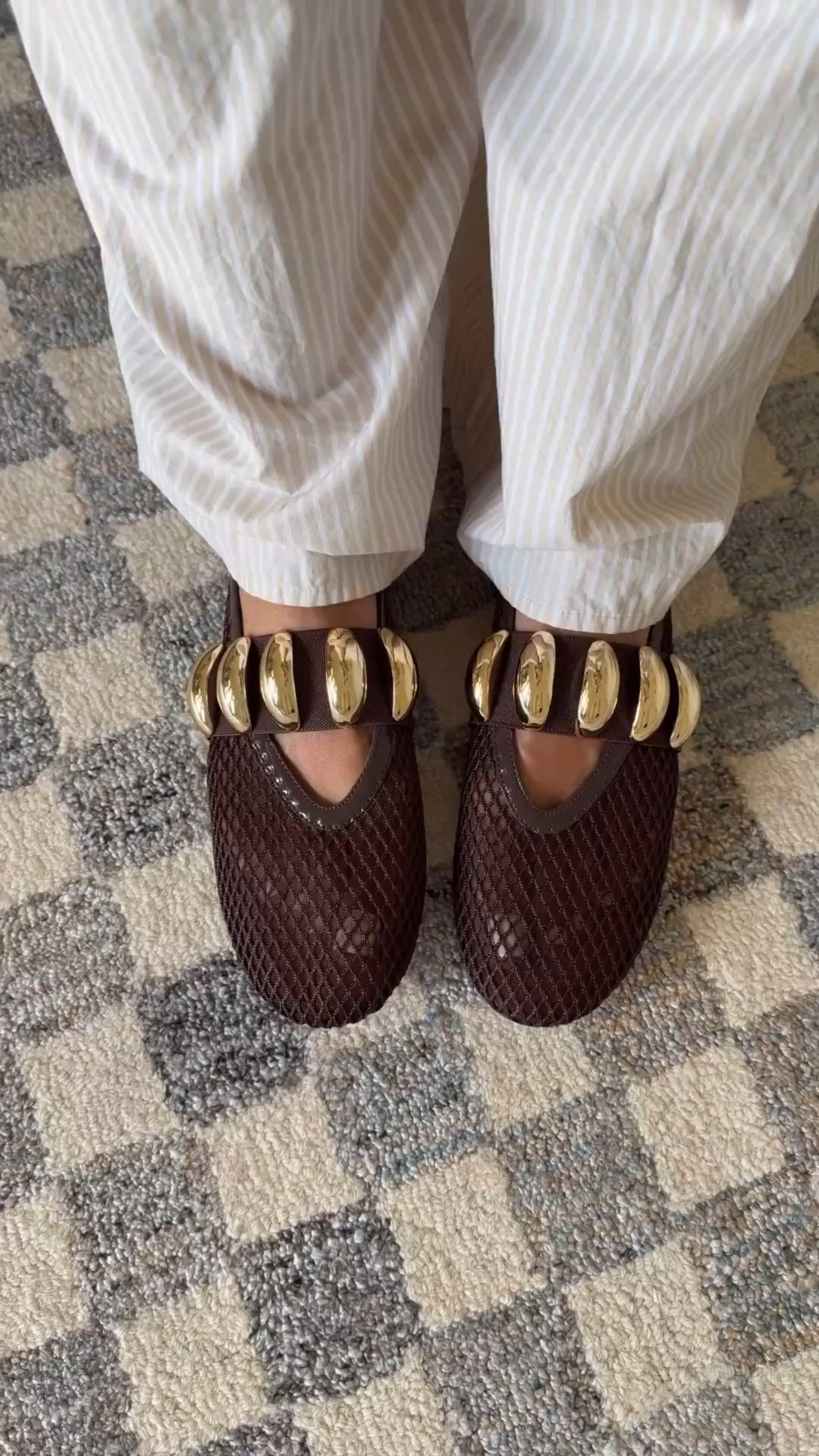 Mesh flats from Zara
size 9 / tts

#LTKmomlife #LTKSeasonal #LTKOver40