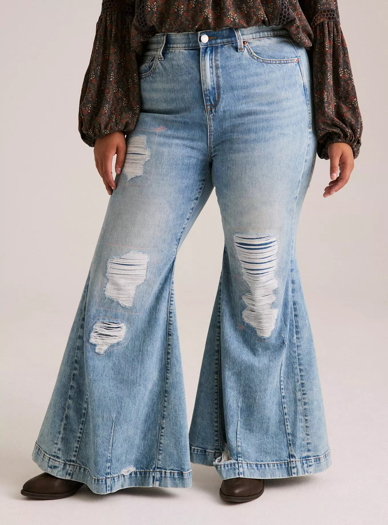 Festi Sky-High Super Flare Jean | Torrid (US & Canada)