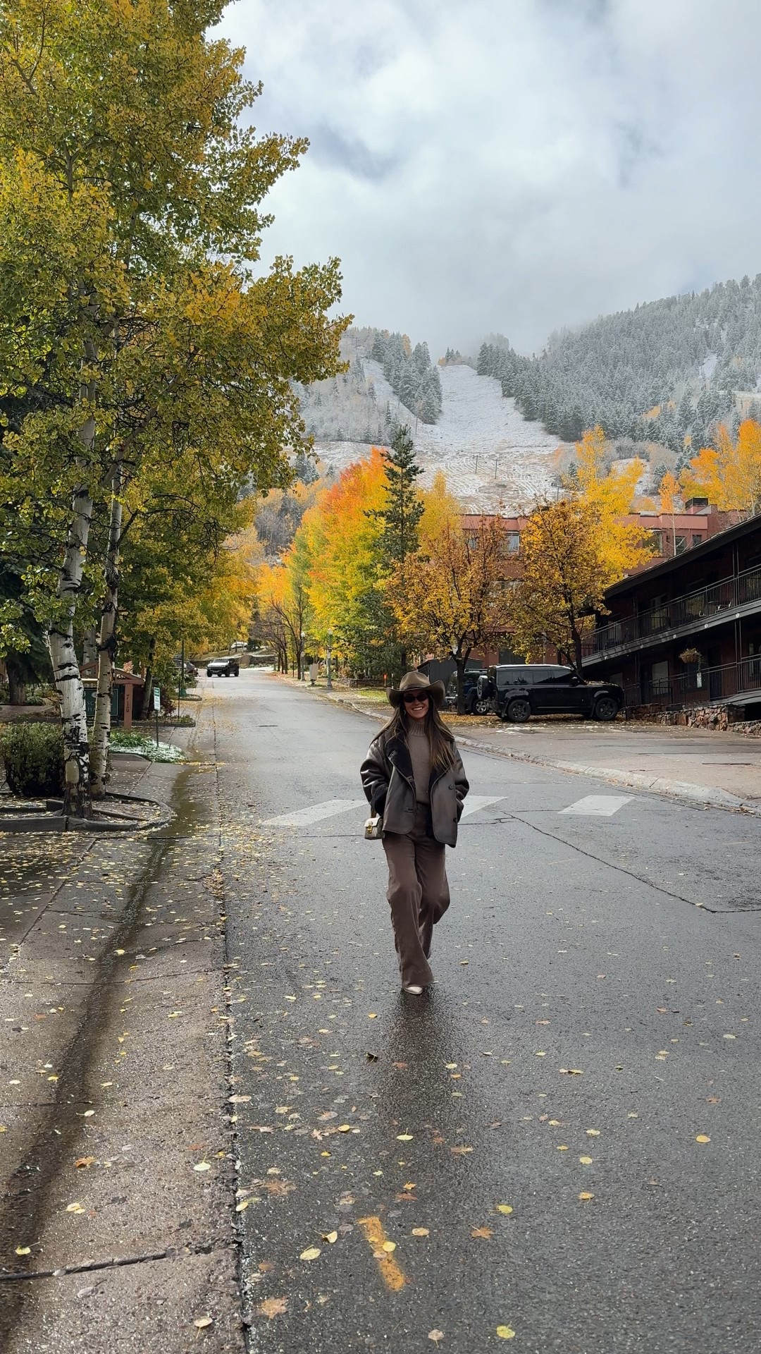 cozy winter western outfit for aspen 🤠

Brown worn leather jacket with black fur is so warm- wearing a 0
Mock turtleneck sweater is an XS (I tucked the bottom of the shirt underneath)
Wearing a size 26 in the corduroy pants and got them hemmed (probably could’ve done a 25)

My cream cowboy boots are old from Steve Madden, but I linked similar ones! 

Also linked my Gucci crossbody bag along with similar fall bags and brown western cowboy hats! 🐻
 

#LTKSeasonal