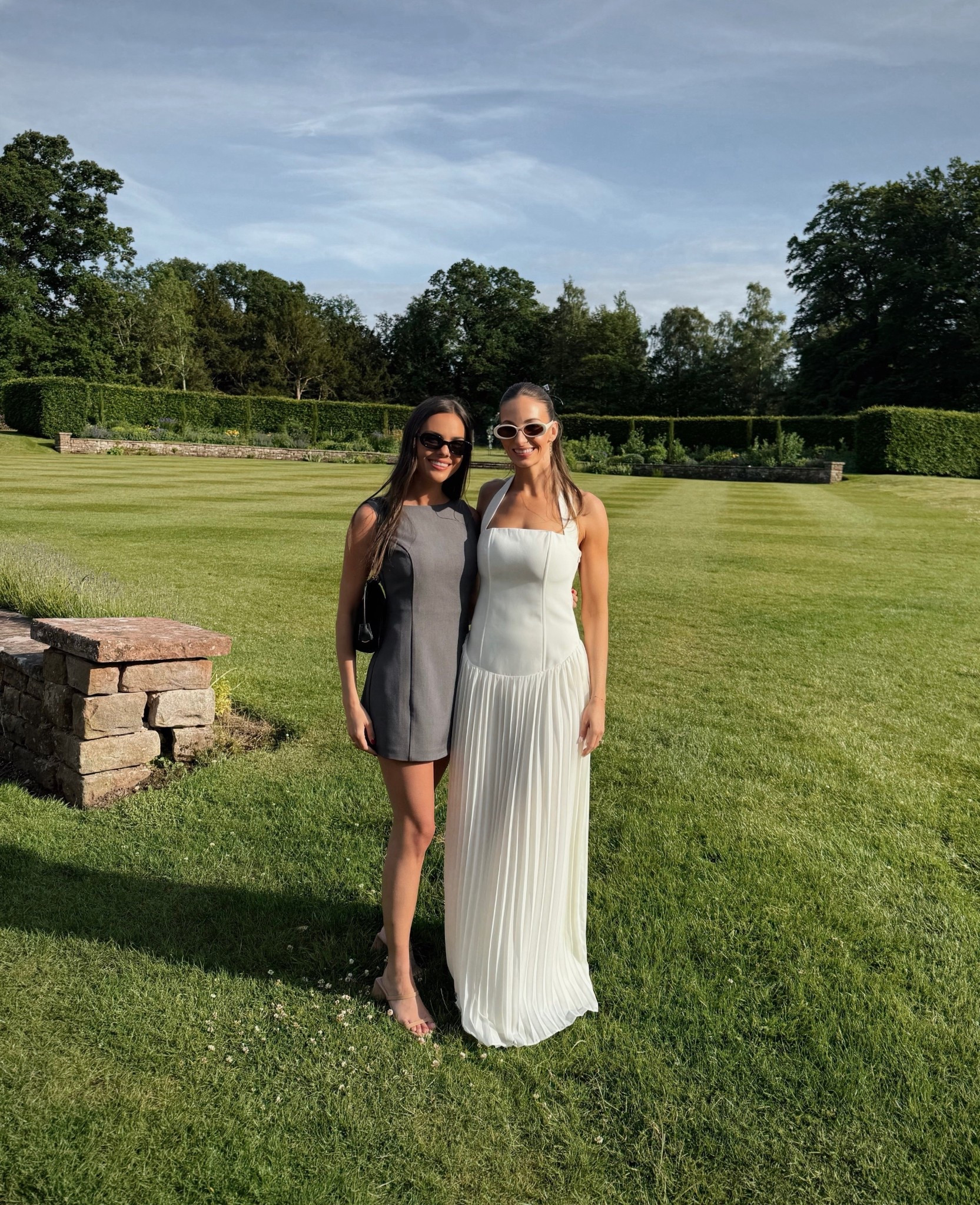 Rehearsal Dinner Ready in Europe ✨🍷
Romantic cities call for romantic dresses. Think silky neutrals, elegant lace, and soft structure — perfect for a European wedding rehearsal dinner. Whether you're sipping spritzes in Lake Como or dining al fresco in Provence, these dresses bring main character energy. 💍🇮🇹🌸

Favorites for the night before “I do”:
✔️ Silk slip dresses
✔️ Off-the-shoulder midi gowns
✔️ White ruffle minis
✔️ Vintage-inspired lace

#RehearsalDinnerDress #EuropeanWeddingStyle #WeddingGuestLooks #BridalWardrobe #BrideToBeStyle #DestinationWeddingFashion #SilkDressMoment #ElegantBridalStyle #WeddingWeekendOutfits #LTKWedding #ChicBridalLooks #EuropeanBrideVibes #LakeComoWedding #ProvenceWedding #RomanticOutfitInspo