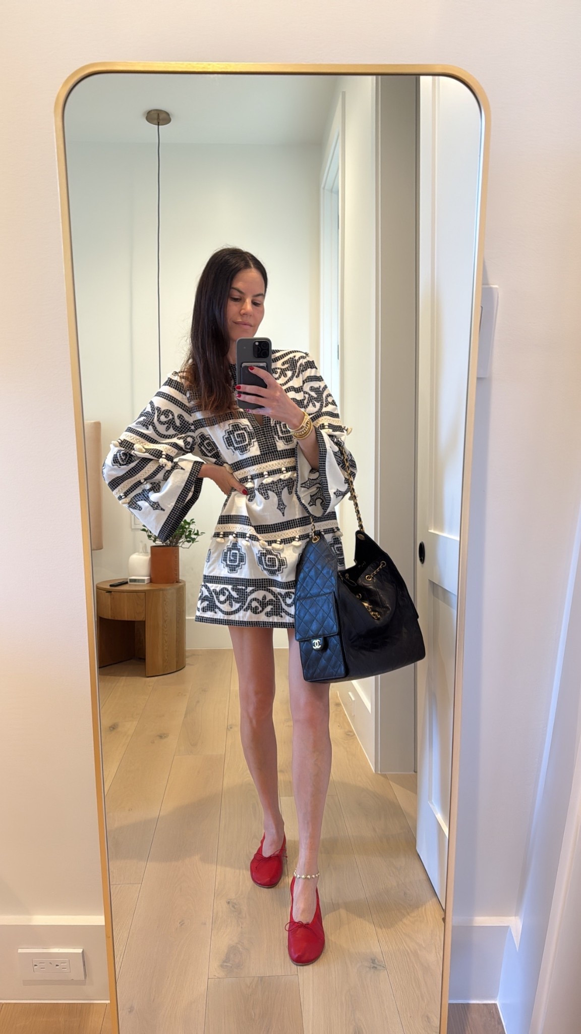 Today’s OOTD

Women’s fashion, fall fashion, fall style, fall outfits, fall outfit inspo, fall outfit ideas, ootd, trendy fashion, chic style, Miami fashion, mom fashion, fall family photos 



#LTKStyleTip #LTKSeasonal #LTKOver40