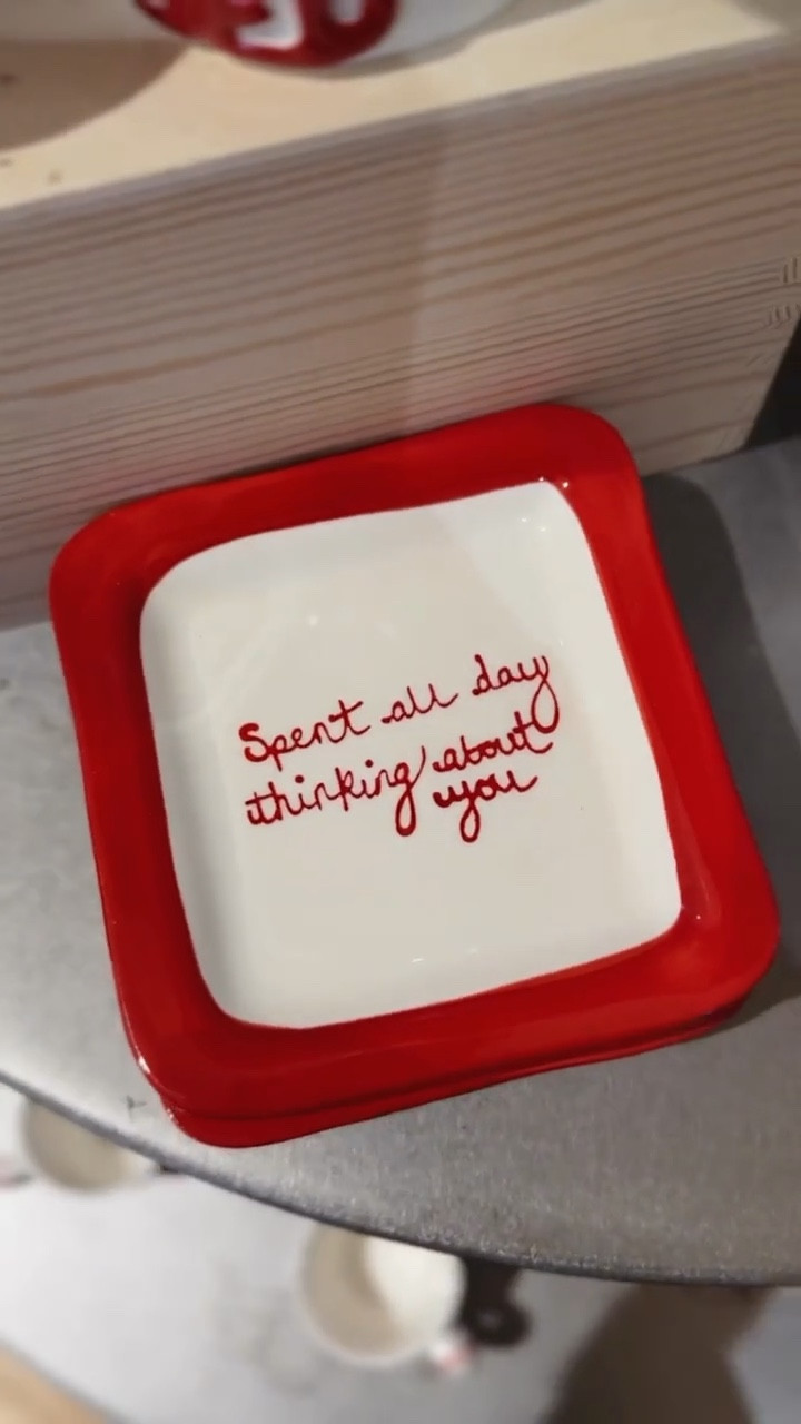 Valentine’s Day gifts
Valentine’s Day
Sweater dress
Bra


#LTKSeasonal #LTKValentine #LTKHome