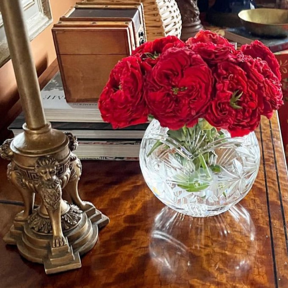 Closer view of my crystal rose bowl. You can see how it adds elegance and elevates these grocery store blooms! 
Do you have one?

#LTKstyletip #LTKhome #LTKfindsunder50