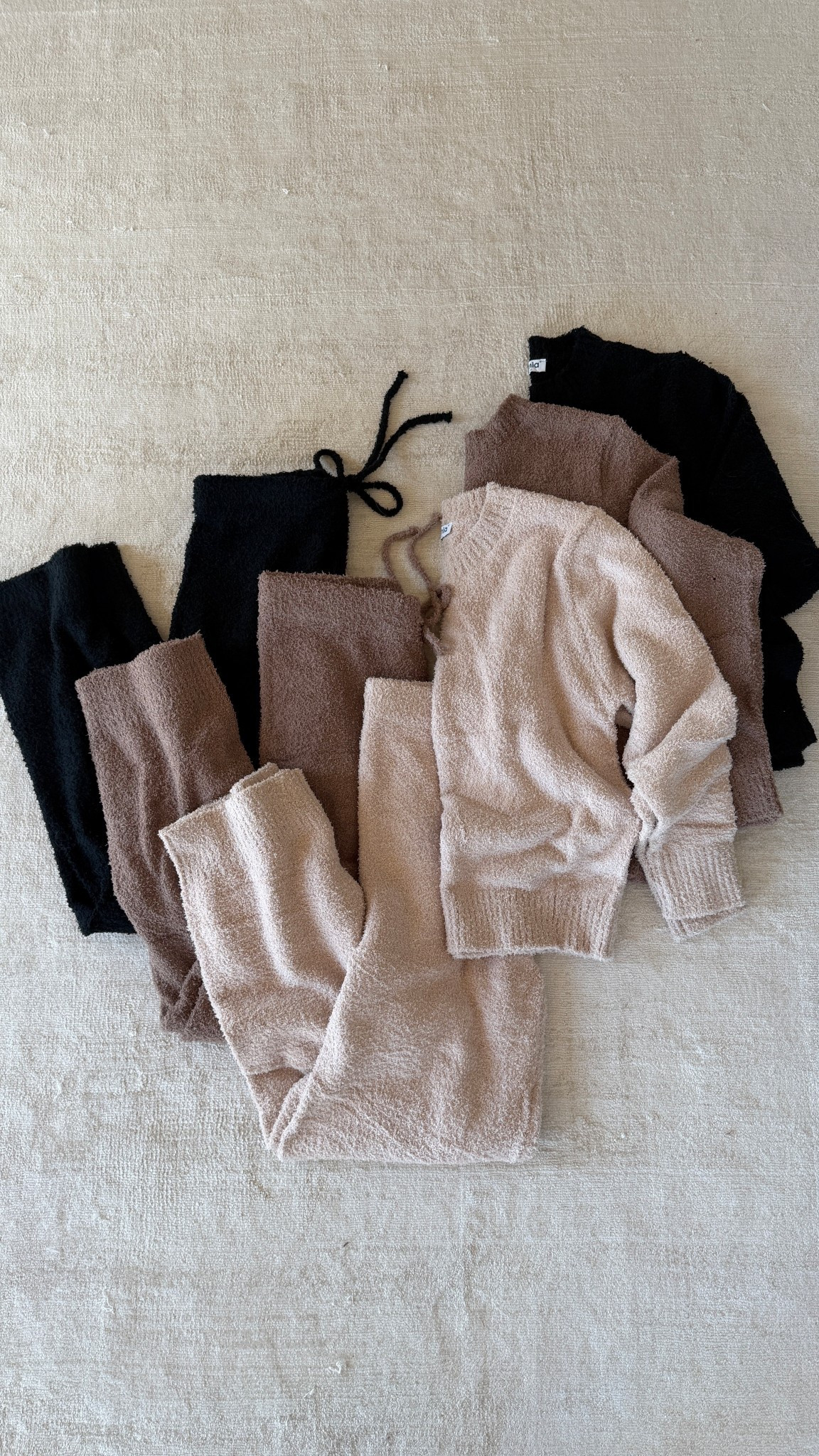 This cozy set is one of my favorites✨
StylinByAylin, Aylin #amazonfinds #amazonfashion #cozyset

#LTKSeasonal #LTKootd #LTKgrwm