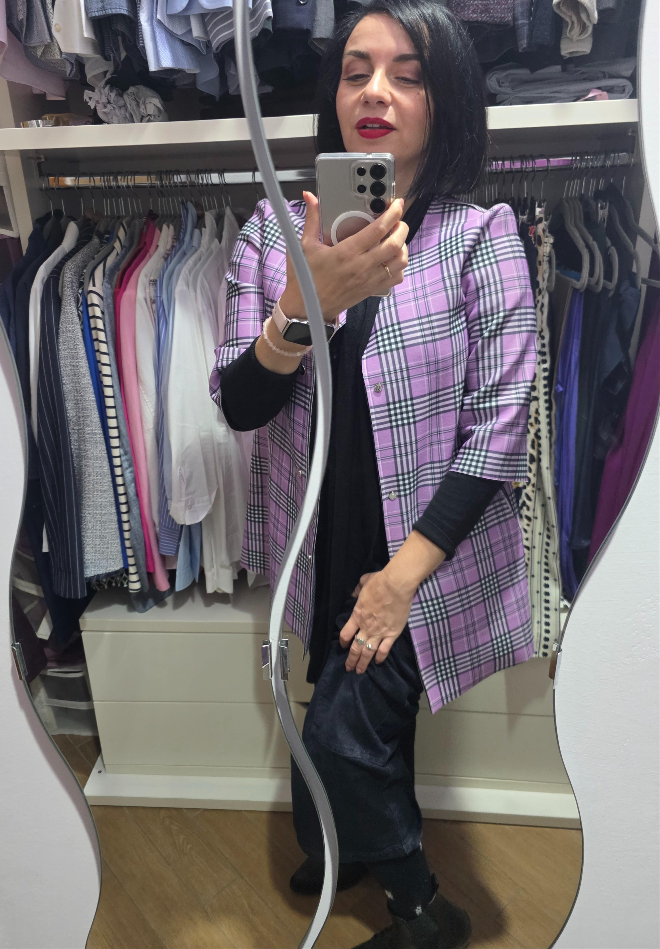 Colore, strategia e autoironia- capospalla in neoprene collezione passata di "Les filles des Fleurs"

#LTKitalia #LTKeurope #LTKwinter